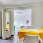 Paris Orly Apartment *